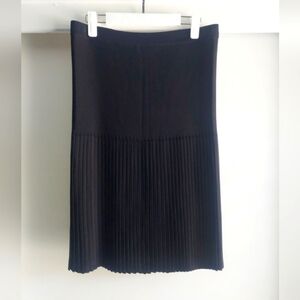 Misook Pull On Pleated Hem Black Skirt Classic Minimalist Designer XL